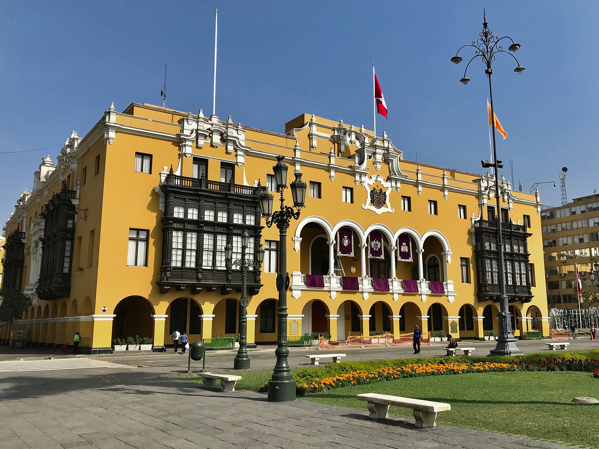 Lima (LIM) — aeropuerto del corredor LATAM Pacific Alliance, photo via Wikimedia Commons (Wikipedia summary image)